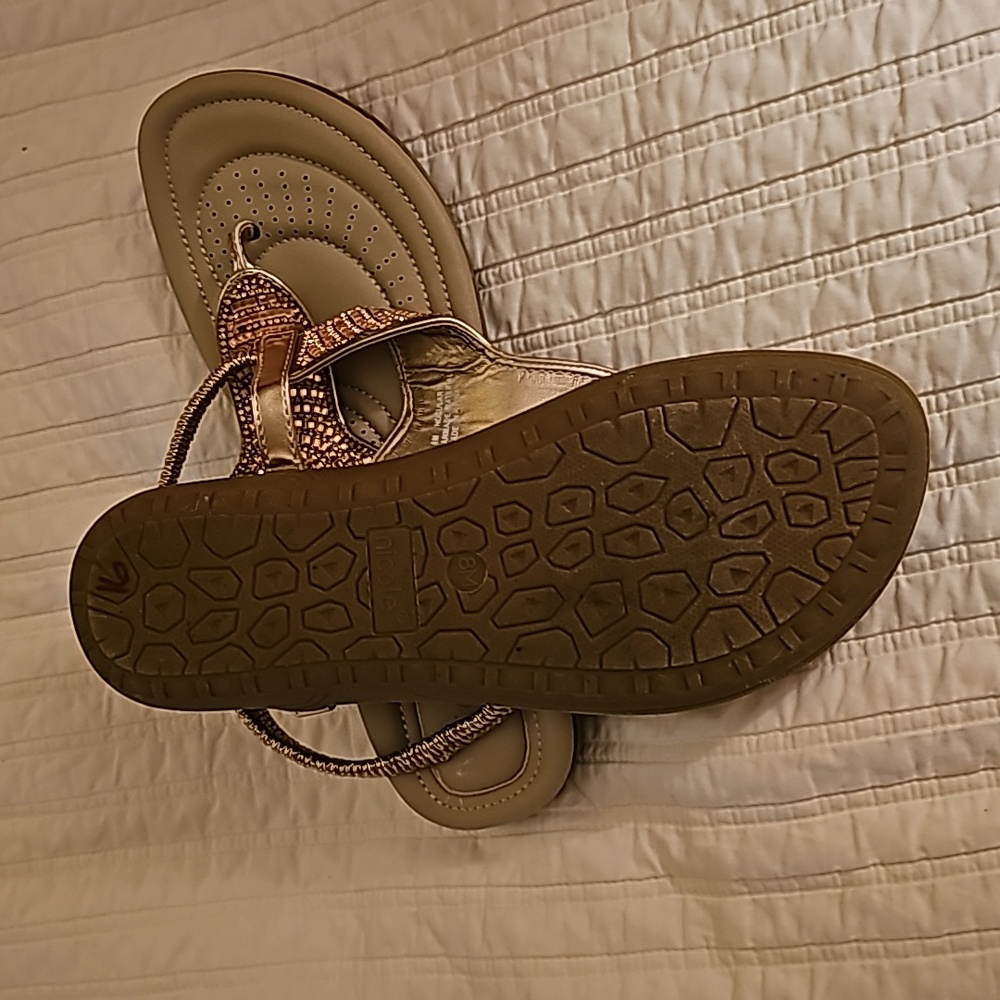 Sandals - Picture 4 of 7